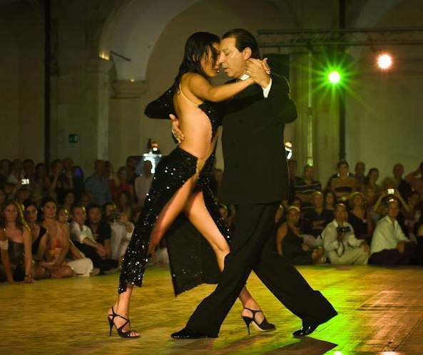 tango-fashion-today