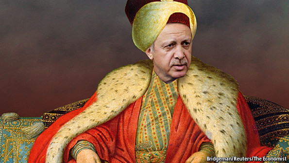 La Erdogan de Turquía y otros poderes asoman la cabeza. Via economist.com