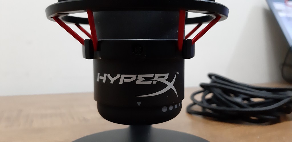 Review Audio HyperX Quadcast - 03