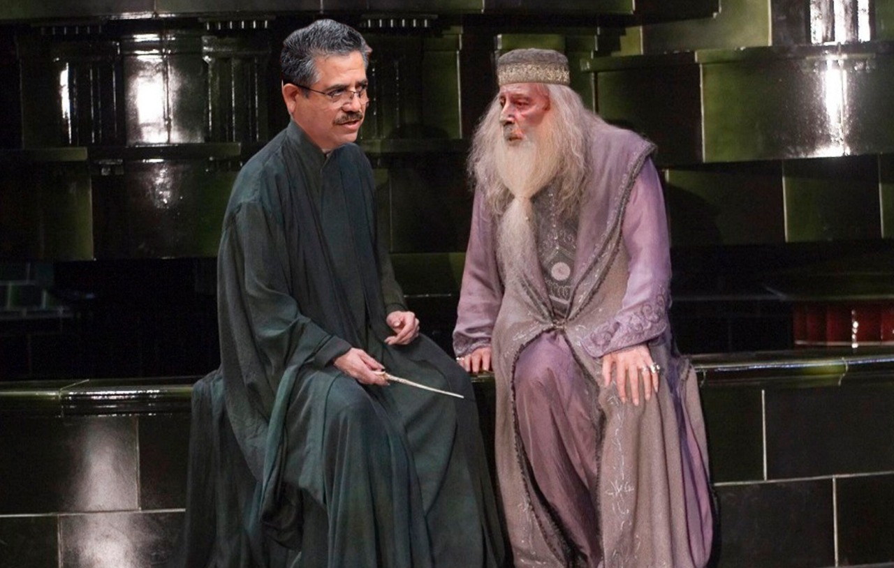 Tenías que investigarlo, Dumbledore Sagasti, no ser pecho frío.

Intervención: Útero.Pe